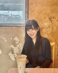권민아는 aoa 지민으로부터 지속적으로 괴롭힘을 당해왔고 수차례 극단적 선택을 시도했다고. A75zpwpkxnrfjm