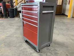 Whether you're moving into a new home or you've lost your house keys again, it may be a good idea — or a necessity — to change your door locks. Craftsman 5 Drawer Steel Rolling Tool Box Full Of Tools Bigiron Auctions