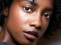 But if you've ever sought to conceal yours, you probably found that, depending on the severity of the scar, they're not exactly easy to erase. Dermatologist Tips For Dark Skin Tones You Need To Know