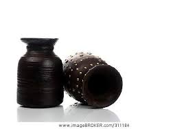 #311184 is quite dark color. Ahnlich 94291 Imagebroker Com