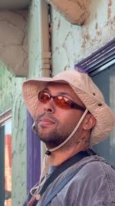 Tim Carleton's Instagram, Twitter & Facebook