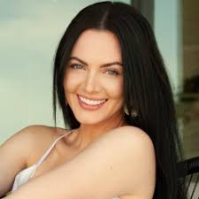 Find Photographers for Pageant Headshots Near You