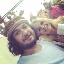 Aici găseşti cele mai noi știri despre florin dumitrescu, publicate pe antena 3. Chef Florin Dumitrescu GÄƒteÈ™te Deja Cu FetiÈ›ele Lui Ideisanatoase Ro