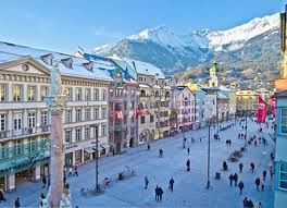 Press the down arrow key to interact with the calendar and select a date. Innsbruck Shopping