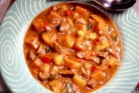 Made from leftover roast duck, this soup is hearty, and makes a perfect meal, especially when served with garlic toast! Soup Maple Leaf Farms
