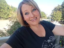 THANKS TO YOU I love this look and the sound.