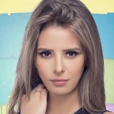 غيب الموت والد الفنانة المصرية إيمان العاصي، عصر الأربعاء، بعد صراع مرير مع المرض، وتقام صلاة الجنازة عليه اليوم. Ø¥ÙŠÙ…Ø§Ù† Ø§Ù„Ø¹Ø§ØµÙŠ ØªÙ†Ø´Ø± ØµÙˆØ±Ø© Ø¬Ø±ÙŠØ¦Ø© Ù„Ù‡Ø§ ÙˆØ§Ù„Ø¬Ù…Ù‡ÙˆØ± ÙŠØ¹Ù„Ù‚ Ù…Ù„Ø§Ø¨Ø³Ùƒ Ø£ØµØ¨Ø­Øª Ù…Ø¨Ø§Ù„Øº Ø§ ÙÙŠÙ‡Ø§ Ù…Ø¬Ù„Ø© Ø§Ù„Ø¬Ù…ÙŠÙ„Ø©