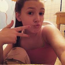 Madison Logsdon (@MadisonLogsdon)