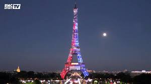 Albums de johnny hallyday à la vie, à la mort (2002) hallyday bercy 2003 (2003) modifier parc des princes 2003 est le 23 e album live de johnny hallyday , il sort le 4 novembre 2003. La Tour Eiffel Aux Couleurs Du Psg Pour Celebrer L Arrivee De Neymar Video Dailymotion