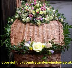 Free shipping on orders over $25 shipped by amazon. Spring Time Wicker Casket Cs 116 Country Garden Florist In Winslow Winslow Buckingham