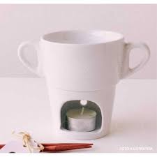 Kit Fondue Individual Caneca Porcelana Branca 250ml Inclui Vela e Mini  Garfo | MadeiraMadeira