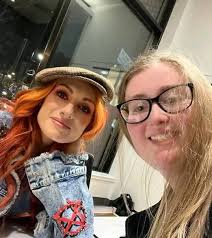 I met a fan today you can be next if you wanna be hit me up she was so  nervous