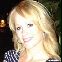 Tracy Thayer's Instagram, Twitter & Facebook