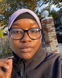 Hey my name is Fatoumata I'm from The Bronx, New York. I'm thinking about  majoring in health and societies or biology not really sure in CAS. I like  to travel, cook, colour,