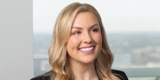 Sydney Latham's Instagram, Twitter & Facebook