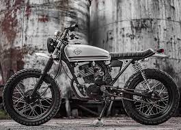 Grayscale Perfection Racal 150 By Revoltcycles The Jeb Tracker Scrambler Dualsport Racal Cust Cafe Racer Bikes Cafe Racer Helmet Cafe Racer Girl