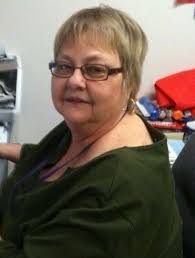 Ruth Ogle's Instagram, Twitter & Facebook