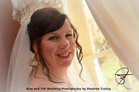 Kiss and Tell Wedding Photography