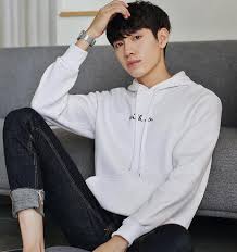 والشعر الطويل يمكن تنفيذ العديد من الأفكار البسيطة التى تزيد تسريحة الشعر أناقة من خلال مثلا تصفيف جانب واحد من مقدمة الشعر على شكل ضفيرة كلاسيكية مع تركها. Ù…Ù„Ø§Ø¨Ø³ Ø±Ø¬Ø§Ù„ÙŠØ© ÙƒÙˆØ±ÙŠØ© Ø³ØªØ±Ø© Ø¨Ø¯Ù„Ø© Ø§Ù„Ø®Ø±ÙŠÙ Ù…Ù„Ø§Ø¨Ø³ Ø±ÙŠØ§Ø¶ÙŠØ© Ù„Ù„Ø±Ø¬Ø§Ù„ Ø³ØªØ±Ø© Ù…Ù‚Ù†Ø¹ÙŠÙ† Ø³ØªØ±Ø© Ø±Ø¬Ù„ 2021 Ù…Ù† Lxtx1972 93 06Ø± Ø³ Ù…ÙˆØ¨Ø§ÙŠÙ„ Dhgate