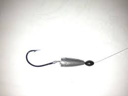 Fixer la ligne au scion de la canne et régler les plombs mous à 45 cm de l'hameçon comme sur le plan du montage. Reportage Peche De La Truite Au Toc Avec Sylvain Galley