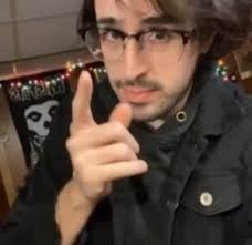 the other will wood image every day or so (@othrwillwoodimg)