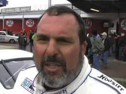 Racing son of Jacksonville legend trains future racing techs hands-on