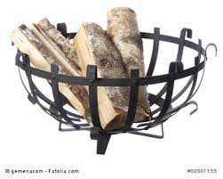 Teuer wird es, wenn nach einem holzschlag die äste verbrannt werden und die. Feuerstellen Im Garten Genehmigung Von Lagerfeuer Feuerkorb Feuerschale
