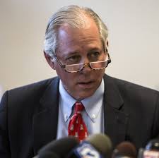 University of Arizona President Robert Robbins must resign now