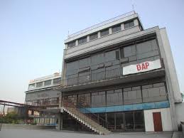 Unión española, club de fútbol de chile, radicado en la ciudad de santiago, en la región. Edificio Union Espanola Mapio Net