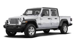 Jeep hasn't offered a model with a cargo bed since the early '90s, but the 2021 gladiator finally gives the brand's fans a cool and useful tool. 2020 Jeep Gladiator Reviews Photos And More Carmax