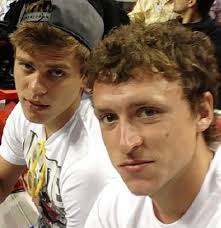 Pavel Mamaev I Aleksandr Kokorin Pokinuli Koloniyu Starhit Ru