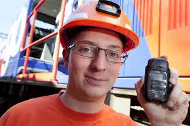 Mehr Sicherheit mit neuen Notfall-Handys