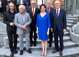 Muristrasse 53 3006 berne (bern) schweiz. Tschechische Senatoren Lassen Sich Vom Schweizerischen Dualen Bildungssystem Inspirieren Botschaft Der Tschechischen Republik In Bern