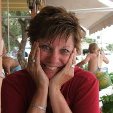 On Tuesday, 9/5, at 8:15, the Sisterhood is presenting a wonderful  program/film by Richard Knox