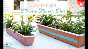 Gardeners can keep their gardens brimming with crowds of exotic and colourful plants, but some of their vessels may not quite match up. Great Diy Showing Painting Plastic Flower Pots Great Ideas For Our Planters And To Add Color And Personality Plastic Flower Pots Flower Pots Painting Plastic