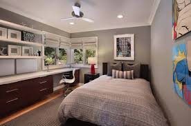 Do you have an empty corner in your bedroom that's currently unused? 25 Fabulous Ideas For A Home Office In The Bedroom