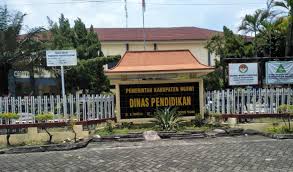 Assallamualaikum.wr.wb min,sy mau tanya dong apakah masih bisa daftar pkbm paket b untuk th. Kabid Paud Dindik Ngawi Mengaku Titipkan Seribu Lebih Data Peserta Kejar Paket C Di Beberapa Pkbm Suara Indonesia