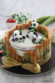 Gâteau d'anniversaire 1 an ♥ , gâteau d'anniversaire 1 an, gateau d'anniversaire 1 an original, gateau en 3d, gateau pâte à sucre, gateaux enfants. Recette Gateau D Anniversaire Enfant Panda Fraise Rhubarbe