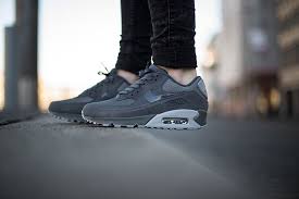 Update On Foot Shots Have Surfaced Check Them Out In The Gallery Above What Is There To Say Classic Air Max 9 Nike Air Max Nike Shoes Women Nike Free Shoes