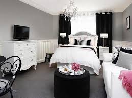 How To Transform Your Bedroom Into Black And White Color Scheme White Gold Bedroom Black White And Gold Bedroom Bedroom Color Schemes