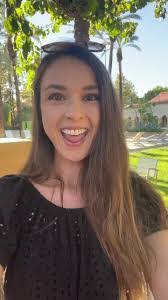 Ashley Geter's Instagram, Twitter & Facebook