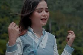Check spelling or type a new query. Lirik Dan Chord Lagu Kisah Kasih Di Kota Rendang Megie