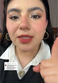 Areli Contreras's Instagram, Twitter & Facebook