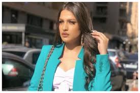 Растет цветок калла в сырых местах южной америки и. Post Kalla Sohna Nai Bigg Boss 13 Fame Himanshi Khurana Announces New Song