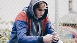 See more ideas about pary, skaj, gwiezdny pył. The Nike Jacket Isak Valtersen Tarjei Sandvik Moe In Skam Spotern