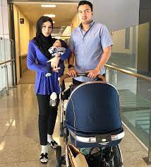 Pelakon tanah air, datin niena baharun, menerusi instastory kerana hati yang tulus ikhlas bukan dating dari paras rupa dan harta. Gambar Slimnya Badan Sebulan Lebih Bersalin Ramai Terpegun Lihat Body Langsing Niena Baharun Ramai Ternganga Media Hiburan