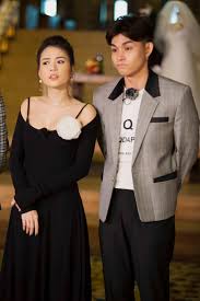 Lan ngọc hóa thân thành một phụ nữ có biệt danh ms. Jun Pháº¡m Sam Tinh Bá» Binh Trong Cháº¡y Ä'i Chá» Chi