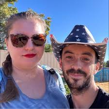 How to rehome a Great Dane with aggression issues in Santa Clarita, CA?