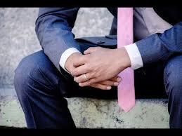 أما رؤية الحالم وهو في مكان عام وظهرت عورته ويشعر بالخجل دل حلمت بزوجة عمn و هى حماتى فى ذات الوقت بانها عاريه تماما أمامى بدون ملابس نهائي و هيه ثمينه الجسم. ØªÙØ³ÙŠØ± Ø­Ù„Ù… Ø±Ø¤ÙŠØ© Ø²ÙˆØ¬ÙŠ Ø¹Ø§Ø±ÙŠ Ø£Ùˆ Ø¨Ø¯ÙˆÙ† Ù…Ù„Ø§Ø¨Ø³ Ø§Ù…Ø§Ù… Ø§Ù„Ù†Ø§Ø³ ÙÙŠ Ø§Ù„Ù…Ù†Ø§Ù… Youtube