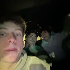 bryce27clark's Pizza Review at Monte's Restaurant